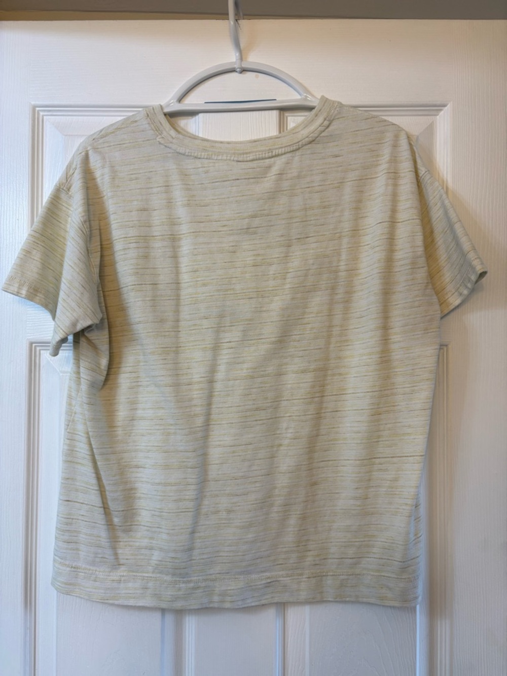 Old Navy Short Sleeve Tee in Light Yellow Heather